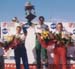 enregistr le 18/06/2002
dimensions : 540*498
fichier : PODIUM2.jpg
poids : 56 Ko